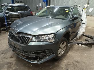 Uttjänta bilar auto Skoda Superb Superb Combi (3V5) Combi 2.0 TDI (DTSA) [110kW]  (03-2015/06-2024) 2021/6