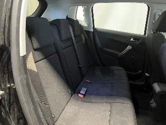 Peugeot 2008 2008 (CU) MPV 1.2 Vti 12V PureTech 82 (EB2F(HMZ)) [60kW]  (03-2013/12-=
2018) picture 14