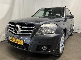 krockskadad bil auto Mercedes Glk-klasse GLK (204.7/9) SUV 2.2 220 CDI 16V BlueEfficiency (OM651.916) [125kW]  =
(12-2008/06-2015) 2010/4