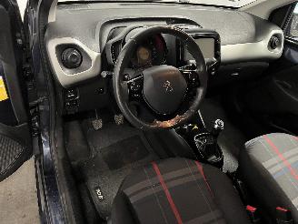 Peugeot 108 108 Hatchback 1.0 12V (1KRFE(CFB)) [51kW]  (05-2014/...) picture 20