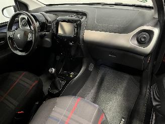 Peugeot 108 108 Hatchback 1.0 12V (1KRFE(CFB)) [51kW]  (05-2014/...) picture 18