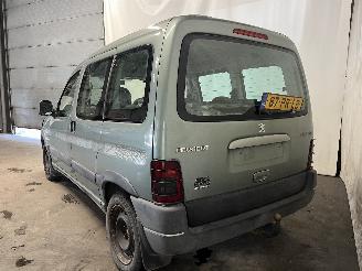 Peugeot Partner Partner Combispace MPV 1.6 16V (TU5JP4(NFU)) [80kW]  (07-2001/03-2008)= picture 6
