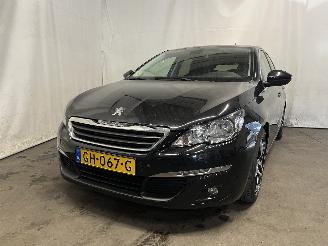 skadebil auto Peugeot 308 308 (L3/L8/LB/LH/LP) Hatchback 5-drs 1.6 BlueHDi 120 (DV6FC(BHZ)) [88k=
W]  (11-2013/06-2021) 2015/6
