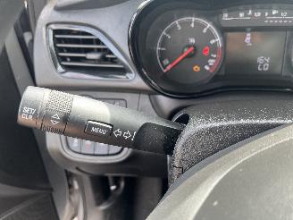 Opel Karl Karl Hatchback 5-drs 1.0 12V (B10XE(Euro 6)) [55kW]  (01-2015/03-2019)= picture 19