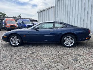 Jaguar XK XK 8 Coupé 4.0 V8 32V (NC(AJ27)) [209kW]  (03-1996/07-2005) picture 4