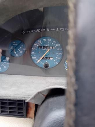 Maserati Biturbo Biturbo Sedan 2.8 430 18V (AM473) [165kW]  (10-1991/09-1994) picture 2