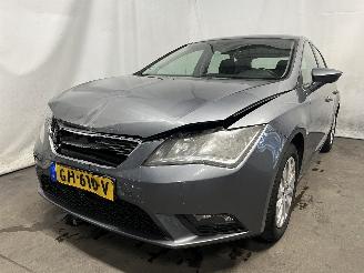 Damaged car Seat Leon Leon (5FB) Hatchback 5-drs 1.2 TSI Ecomotive 16V (CJZA) [77kW]  (01-20=
13/03-2014) 2013/6