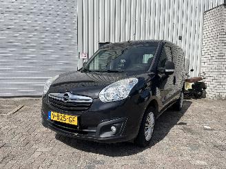 Coche accidentado Opel Combo Combo Van 1.6 CDTI 16V (A16FDH(Euro 5)) [77kW]  (02-2012/12-2018) 2017/5