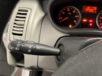 Renault Trafic Trafic New (FL) Van 2.0 dCi 16V 115 (M9R-692(M9R-F6)) [84kW]  (08-2006=
/06-2014) picture 24