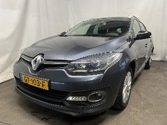 Coche accidentado Renault Mégane Megane III Grandtour (KZ) Combi 5-drs 1.2 16V TCE 115 (H5F-400(H5F-A4)=
) [85kW]  (03-2012/02-2016) 2015/6