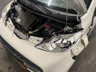 Peugeot 107 107 Hatchback 1.0 12V (384F(1KR)) [50kW]  (06-2005/05-2014) picture 15