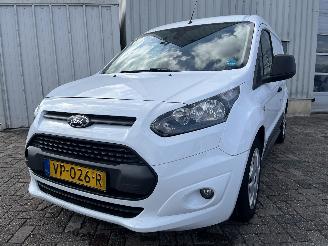 damaged passenger cars Ford Transit Connect Transit Connect (PJ2) Van 1.6 TDCi 16V 75 (UBGA(Euro 5)) [55kW]  (07-2=
013/...) 2015/6