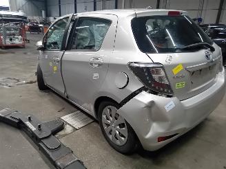 Toyota Yaris Yaris III (P13) Hatchback 1.5 16V Hybrid (1NZ-FXE) [74kW]  (03-2012/09=
-2020) picture 4