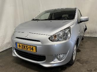 Schadeauto Mitsubishi Space-star Space Star (A0) Hatchback 1.0 12V (3A90(Euro 5)) [52kW]  (05-2012/...)= 2015/2