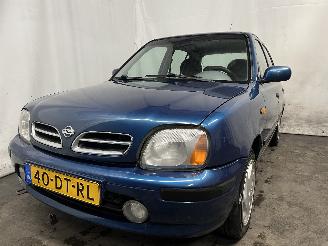 Schadeauto Nissan Micra Micra (K11) Hatchback 1.3 LX,SLX 16V (CG13DE) [55kW]  (08-1992/09-2000=
) 2000/1