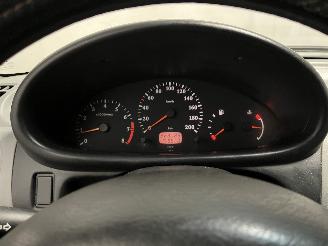 Nissan Micra Micra (K11) Hatchback 1.3 LX,SLX 16V (CG13DE) [55kW]  (08-1992/09-2000=
) picture 21