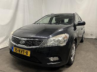 škoda osobní automobily Kia Cee d Cee'd Sporty Wagon (EDF) Combi 1.4 16V (G4FA) [66kW]  (07-2009/12-2012=
) 2010/2