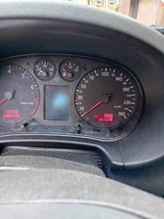 Audi A3 A3 (8L1) Hatchback 1.6 (BFQ) [75kW]  (08-2000/05-2003) picture 2
