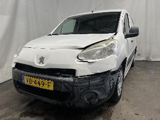 damaged passenger cars Peugeot Partner Partner (GC/GF/GG/GJ/GK) Van 1.6 HDI, BlueHDI 75 (DV6FE(BHW)) [55kW]  =
(07-2011/12-2018) 2013/1