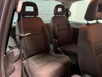 Seat Alhambra Alhambra (7V8/9) MPV 2.0 (ADY(Euro 2)) [85kW]  (04-1996/03-2010) picture 18