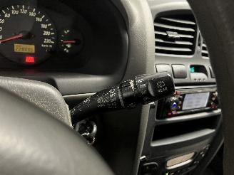 Hyundai Santa Fe Santa Fe I SUV 2.0 16V 4x2 (G4JP) [99kW]  (08-2001/02-2006) picture 25