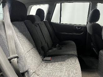 Hyundai Santa Fe Santa Fe I SUV 2.0 16V 4x2 (G4JP) [99kW]  (08-2001/02-2006) picture 18