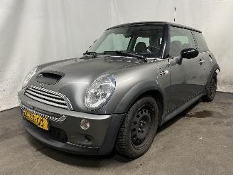 Mini Mini Mini (R50/53) Hatchback 1.6 16V Cooper S (W11-B16A) [120kW]  (03-2002/=
09-2006) picture 3