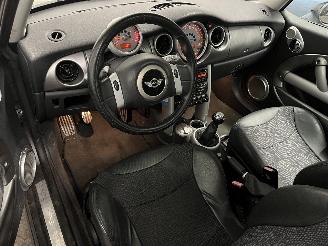 Mini Mini Mini (R50/53) Hatchback 1.6 16V Cooper S (W11-B16A) [120kW]  (03-2002/=
09-2006) picture 16