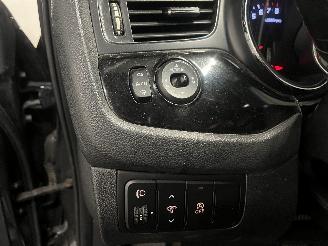 Kia Cee d Cee'd Sportswagon (JDC5) Combi 1.6 GDI 16V (G4FD) [99kW]  (09-2012/12-=
2018) picture 20