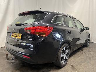 Kia Cee d Cee'd Sportswagon (JDC5) Combi 1.6 GDI 16V (G4FD) [99kW]  (09-2012/12-=
2018) picture 6