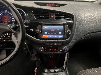 Kia Cee d Cee'd Sportswagon (JDC5) Combi 1.6 GDI 16V (G4FD) [99kW]  (09-2012/12-=
2018) picture 16