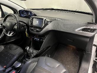 Peugeot 2008 2008 (CU) MPV 1.2 12V e-THP PureTech 110 (EB2DT(HNZ)) [81kW]  (01-2015=
/12-2019) picture 8