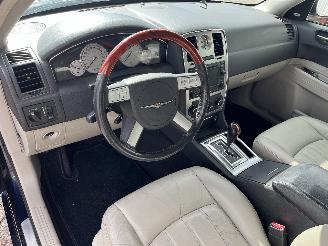 Chrysler 300 C 300 C Sedan 2.7 V6 24V (EER) [142kW]  (09-2004/12-2012) picture 19