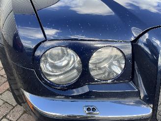 Chrysler 300 C 300 C Sedan 2.7 V6 24V (EER) [142kW]  (09-2004/12-2012) picture 11