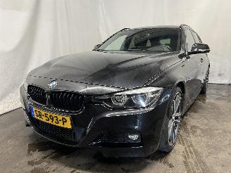 krockskadad bil auto BMW 3-serie 3 serie Touring (F31) Combi 318i 1.5 TwinPower Turbo 12V (B38-B15A) [1=
00kW]  (07-2015/06-2019) 2018/5