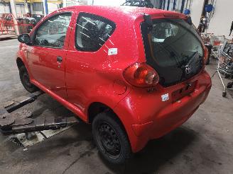 Toyota Aygo Aygo (B10) Hatchback 1.0 12V VVT-i (1KR-FE) [50kW]  (07-2005/05-2014) picture 4