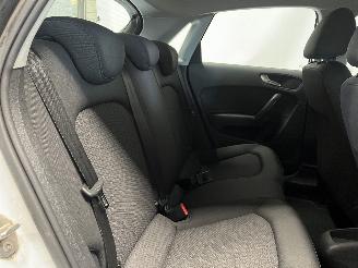Audi A1 A1 Sportback (8XA/8XF) Hatchback 5-drs 1.2 TFSI (CBZA) [63kW]  (01-201=
2/04-2015) picture 14