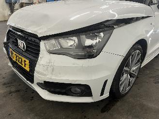 Audi A1 A1 Sportback (8XA/8XF) Hatchback 5-drs 1.2 TFSI (CBZA) [63kW]  (01-201=
2/04-2015) picture 10