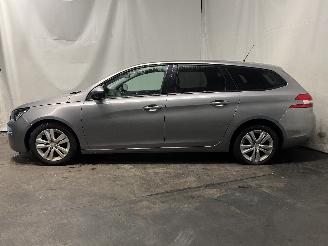 Peugeot 308 308 SW (L4/L9/LC/LJ/LR) Combi 5-drs 1.6 BlueHDi 120 (DV6FC(BHZ)) [88kW=
]  (03-2014/12-2021) picture 4