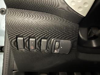 Renault Twingo Twingo III (AH) Hatchback 5-drs 1.0 SCe 70 12V (H4D-400(H4D-A4)) [52kW=
]  (09-2014/04-2019) picture 24