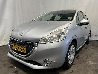 Avarii autoturisme Peugeot 208 208 I (CA/CC/CK/CL) Hatchback 1.2 Vti 12V PureTech 82 (EB2F(HMZ)) [60k=
W]  (03-2012/12-2019) 2012/12