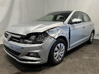 Volkswagen Polo Polo VI (AW1) Hatchback 5-drs 1.0 TSI 12V (DXTA) [70kW]  (06-2017/...)= picture 3