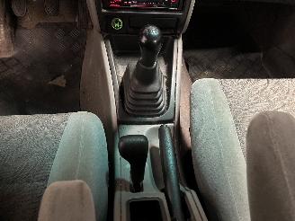 Subaru Forester Forester (SF) SUV 2.0 16V (EJ202) [90kW]  (08-1997/09-2002) picture 19