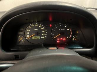 Subaru Forester Forester (SF) SUV 2.0 16V (EJ202) [90kW]  (08-1997/09-2002) picture 21