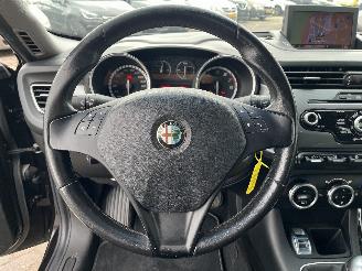 Alfa Romeo Giulietta Giulietta (940) Hatchback 1.4 TB 16V MultiAir (940.A.2000) [125kW]  (0=
4-2010/10-2018) picture 15