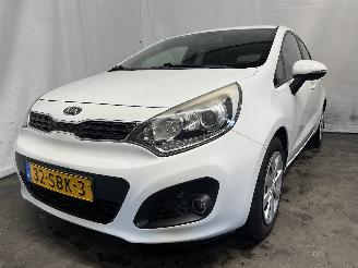skadebil auto Kia Rio Rio III (UB) Hatchback 1.2 CVVT 16V (G4LA5) [63kW]  (09-2011/12-2017) 2011/9