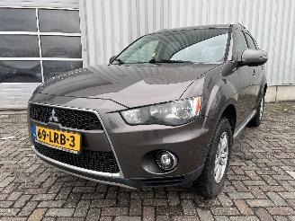 Schadeauto Mitsubishi Outlander Outlander (CW) SUV 2.0 16V 4x2 (4B11) [108kW]  (11-2006/11-2012) 2010/6
