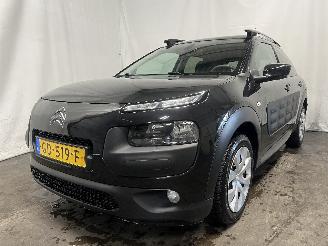 Damaged car Citroën C4 C4 Cactus (0B/0P) Hatchback 5-drs 1.2 PureTech 82 12V (EB2F(HMZ)) [60k=
W]  (09-2014/...) 2015/4