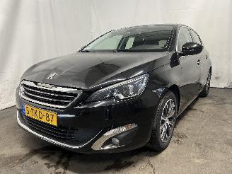 uszkodzony samochody osobowe Peugeot 308 308 (L3/L8/LB/LH/LP) Hatchback 5-drs 1.6 16V THP (EP6CDT(5FA)) [92kW] =
 (09-2013/06-2021) 2014/2