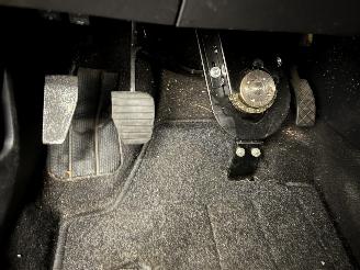 Volkswagen Polo Polo V (6R) Hatchback 1.2 TSI (CBZB) [77kW]  (11-2009/05-2022) picture 22
